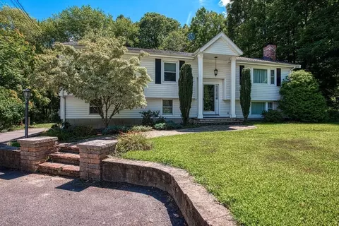 235 N Main St, Sharon, MA 02067