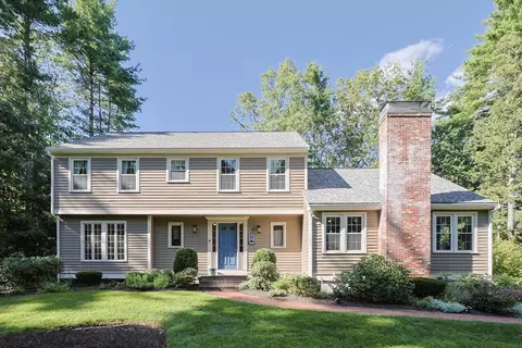 16 Meadowbrook Cir, Sudbury, MA 01776