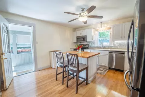 1 Applebee Ave, Webster, MA 01570 photo 6