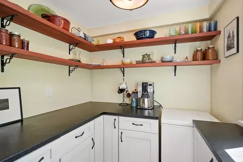 38 Clark St, Easthampton, MA 01027 photo 16