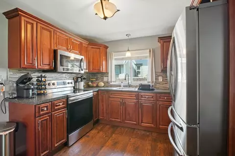 Kitchen - 98 Rollins St, Springfield, MA 01109 photo 1 of 3