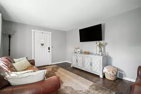 Other - 98 Rollins St, Springfield, MA 01109 photo 2 of 5