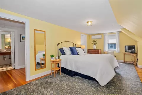 27 Concord St, Needham, MA 02494 photo 14