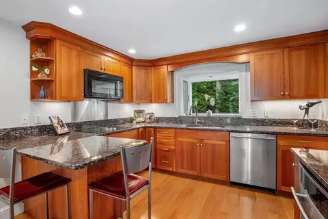 27 Concord St, Needham, MA 02494 photo 10