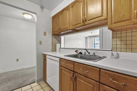 750 Davol St #119, Fall River, MA 02720 photo 13