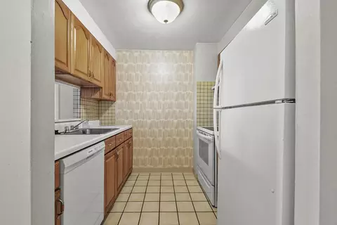 750 Davol St #119, Fall River, MA 02720 photo 12