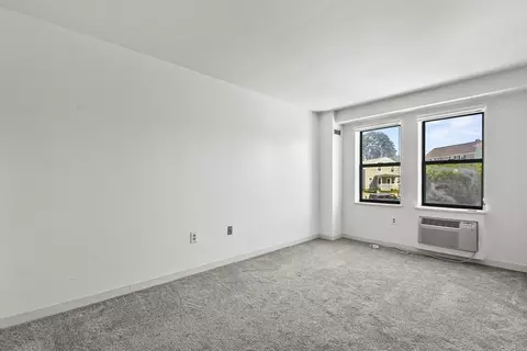 750 Davol St #119, Fall River, MA 02720 photo 9