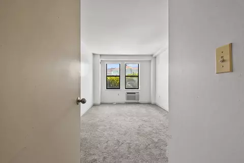750 Davol St #119, Fall River, MA 02720 photo 8