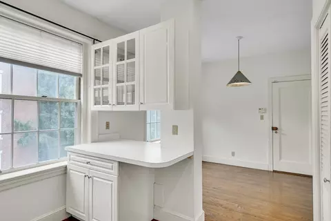 141 Beaconsfield Rd #6, Brookline, MA 02445 photo 9
