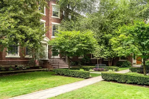 141 Beaconsfield Rd #6, Brookline, MA 02445 photo 18