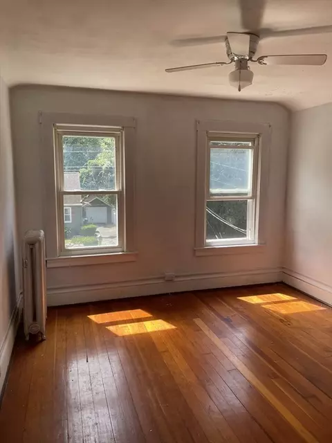 245 Arthur St, Springfield, MA 01104 photo 18