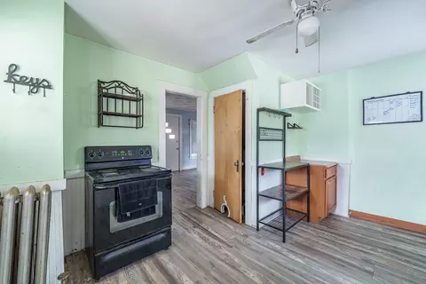 245 Arthur St, Springfield, MA 01104 photo 4
