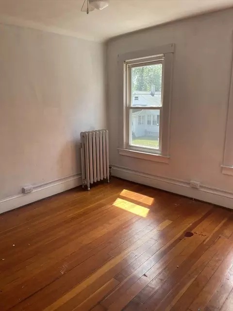 245 Arthur St, Springfield, MA 01104 photo 17