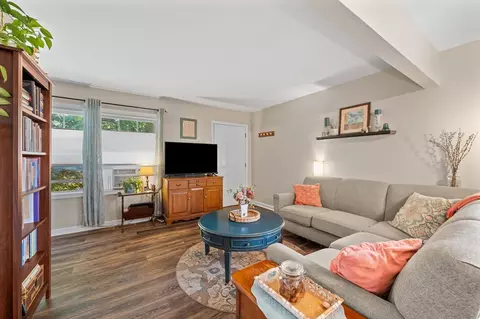 6 Ockway St #A, Worcester, MA 01604 photo 6