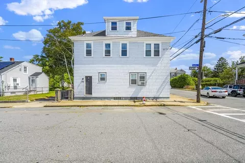 160 Foote St, Fall River, MA 02724