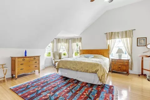 Bedroom - 73 Eastern Ave, Gloucester, MA 01930 photo 1 of 6