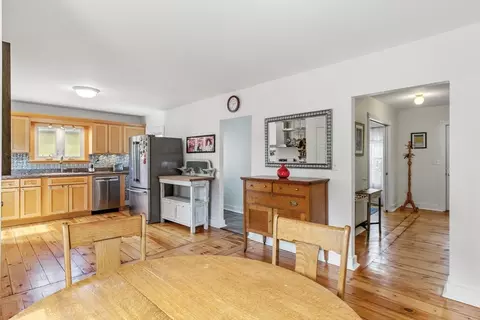 Entry Way - 73 Eastern Ave, Gloucester, MA 01930 photo 3 of 5