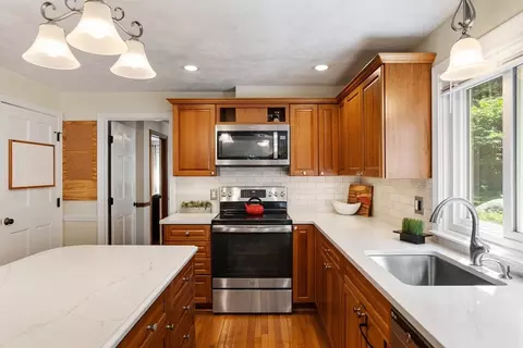 16 Silver Hill Rd, Acton, MA 01720 photo 8