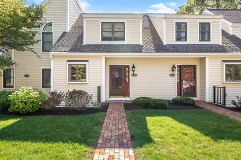 69 Shellback Way #69, Mashpee, MA 02649 photo 2