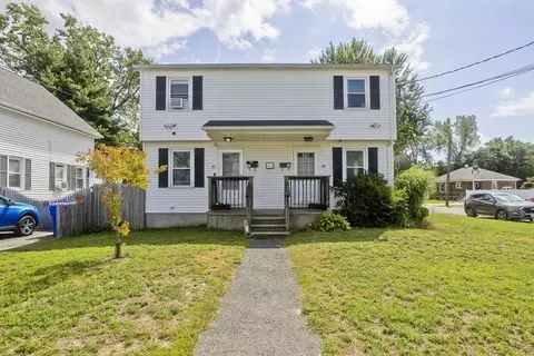 37-39 Porter St, Springfield, MA 01104