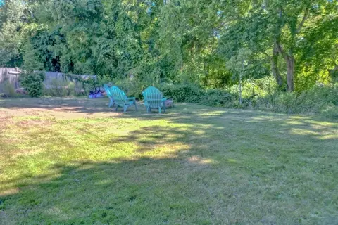 Exterior - 22 Marshview Dr, Marshfield, MA 02050 photo 8 of 9