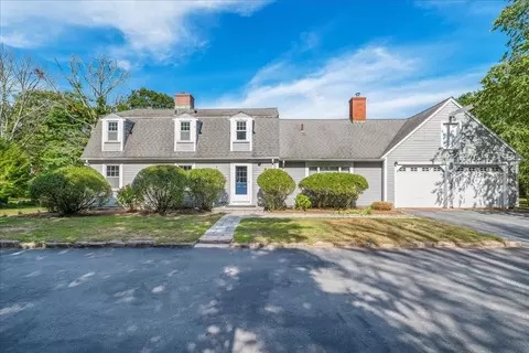 224 North St, Mattapoisett, MA 02739