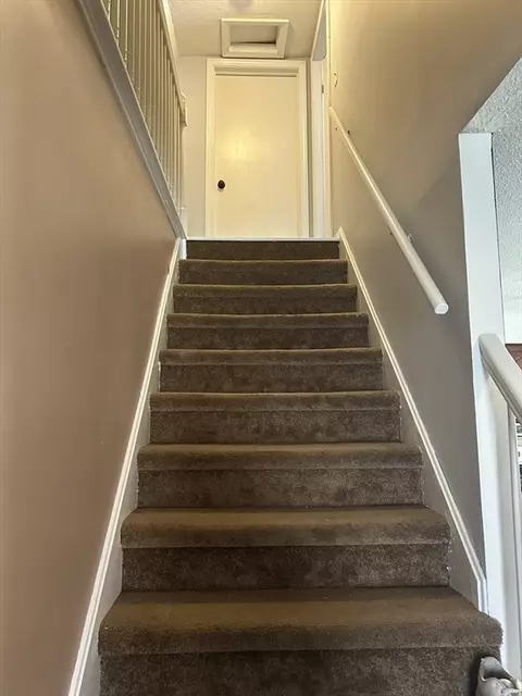 Entry Way - 343 Ludlow St, Fall River, MA 02721 photo 1 of 2