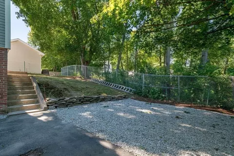 20 Park Ave, Webster, MA 01570 photo 27