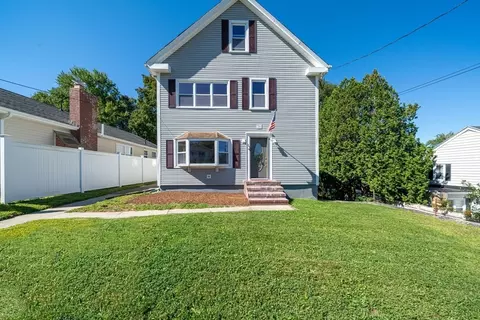 20 Park Ave, Webster, MA 01570 photo 2