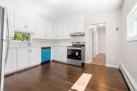 20 Park Ave, Webster, MA 01570 photo 4