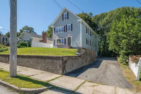 20 Park Ave, Webster, MA 01570 photo 3