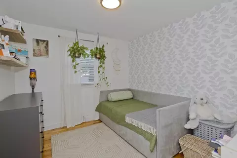 100 Champlain St, Indian Orchard, MA 01151 photo 16