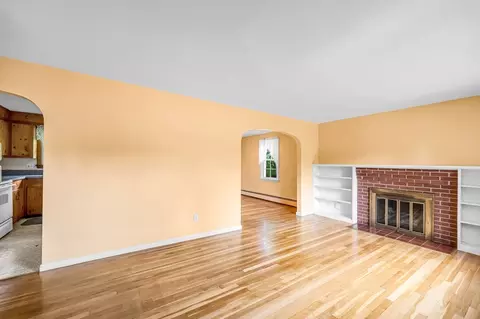116 Longmeadow Ave, Worcester, MA 01605 photo 3