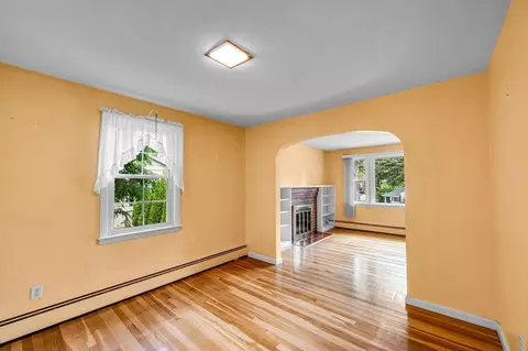 116 Longmeadow Ave, Worcester, MA 01605 photo 9