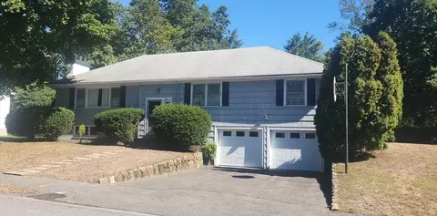 28 Poplar Rd, Wellesley, MA 02482 photo 2