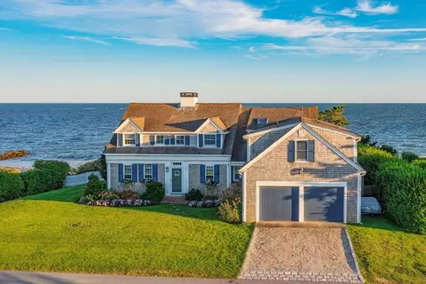 39 Shore Rd, Harwich, MA 02671