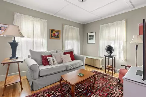 Living - 56 Washington St, Gloucester, MA 01930 photo 1 of 3