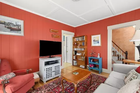 Living - 56 Washington St, Gloucester, MA 01930 photo 3 of 3