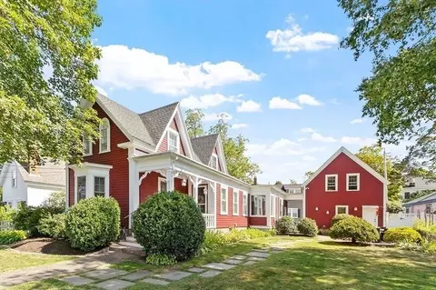 4 Norwood Ave, Rockport, MA 01966