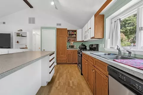 9 Point Rd, Mashpee, MA 02649 photo 18