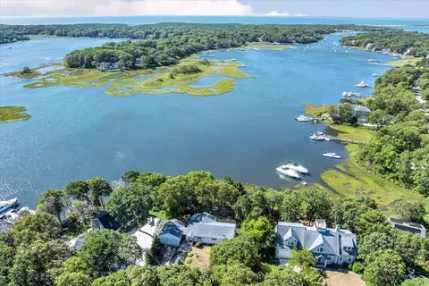 9 Point Rd, Mashpee, MA 02649 photo 4