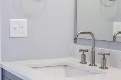 Bath - 65 Harmes Way, Eastham, MA 02642 photo 1 of 7