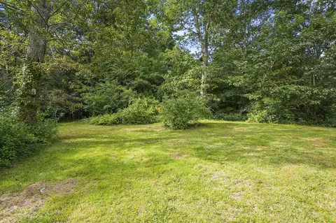 31 Rawson Ave, North Grosvenor Dale, CT 06255 photo 23