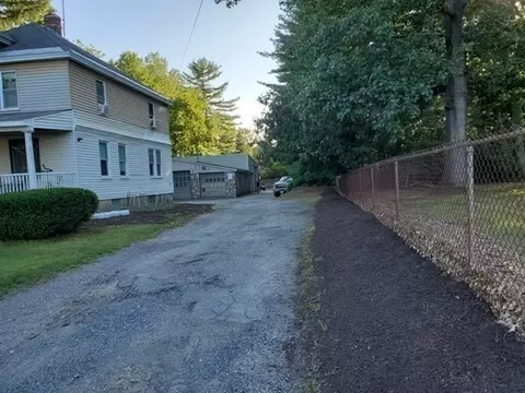 851 Lancaster St, Leominster, MA 01453