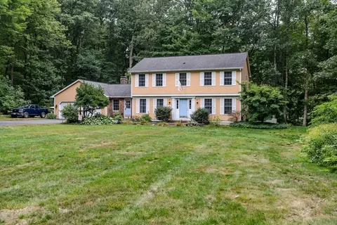 225 Maynard Rd, Wilbraham, MA 01095