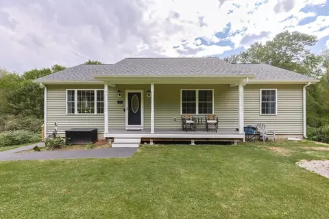 30 Town Farm Rd, North Brookfield, MA 01535