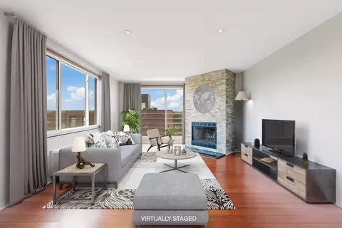332 Franklin St #702, Cambridge, MA 02139