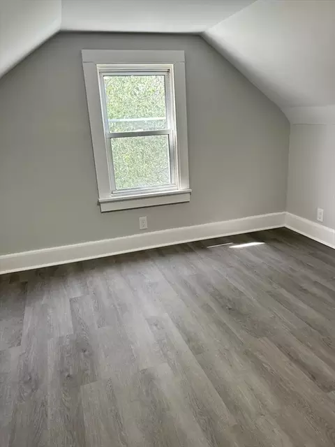 Bedroom - 369 Cold Spring Ave, West Springfield, MA 01089 photo 7 of 8