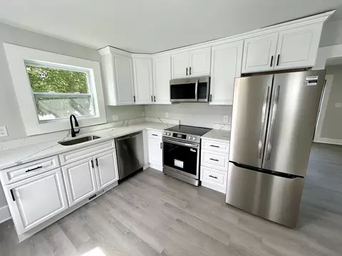 Kitchen - 369 Cold Spring Ave, West Springfield, MA 01089 photo 1 of 2