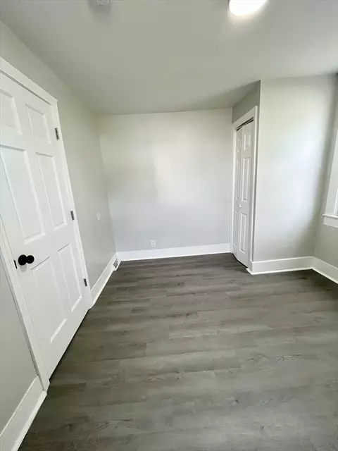 Bedroom - 369 Cold Spring Ave, West Springfield, MA 01089 photo 3 of 8